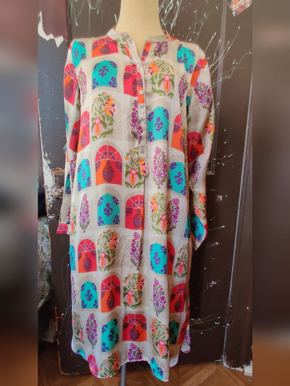 Limelight Multicolor Floral Window-Print Tunic Dress